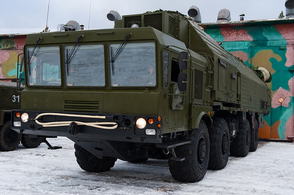 Маз-543 «ураган» — огромные военные машины, потрясающие воображение