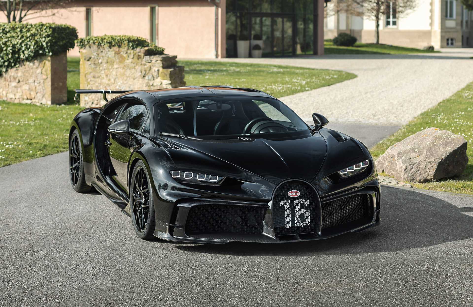 Гиперкар bugatti chiron: идеал скорости и мощности