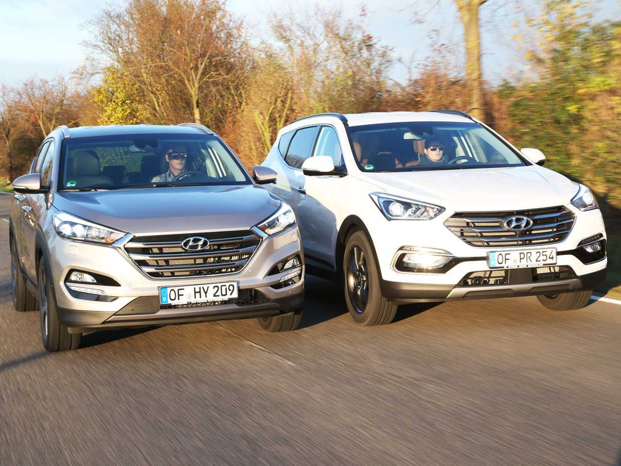 Santa fe сравнение. Hyundai Tucson Santa Fe. Hyundai Santa Fe vs Tucson. Hyundai Tucson и Hyundai Santa Fe. Hyundai Санта Фе vs Tucson.