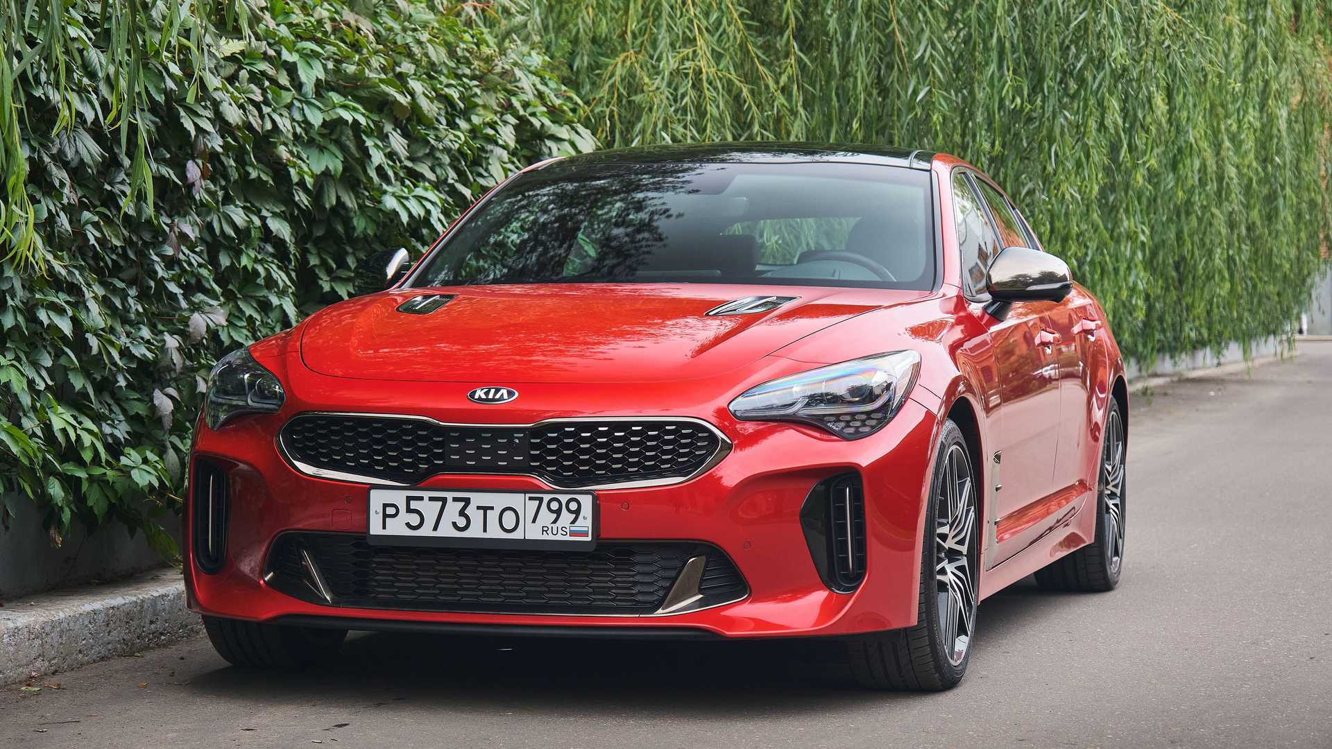 kia stinger аккумулятор