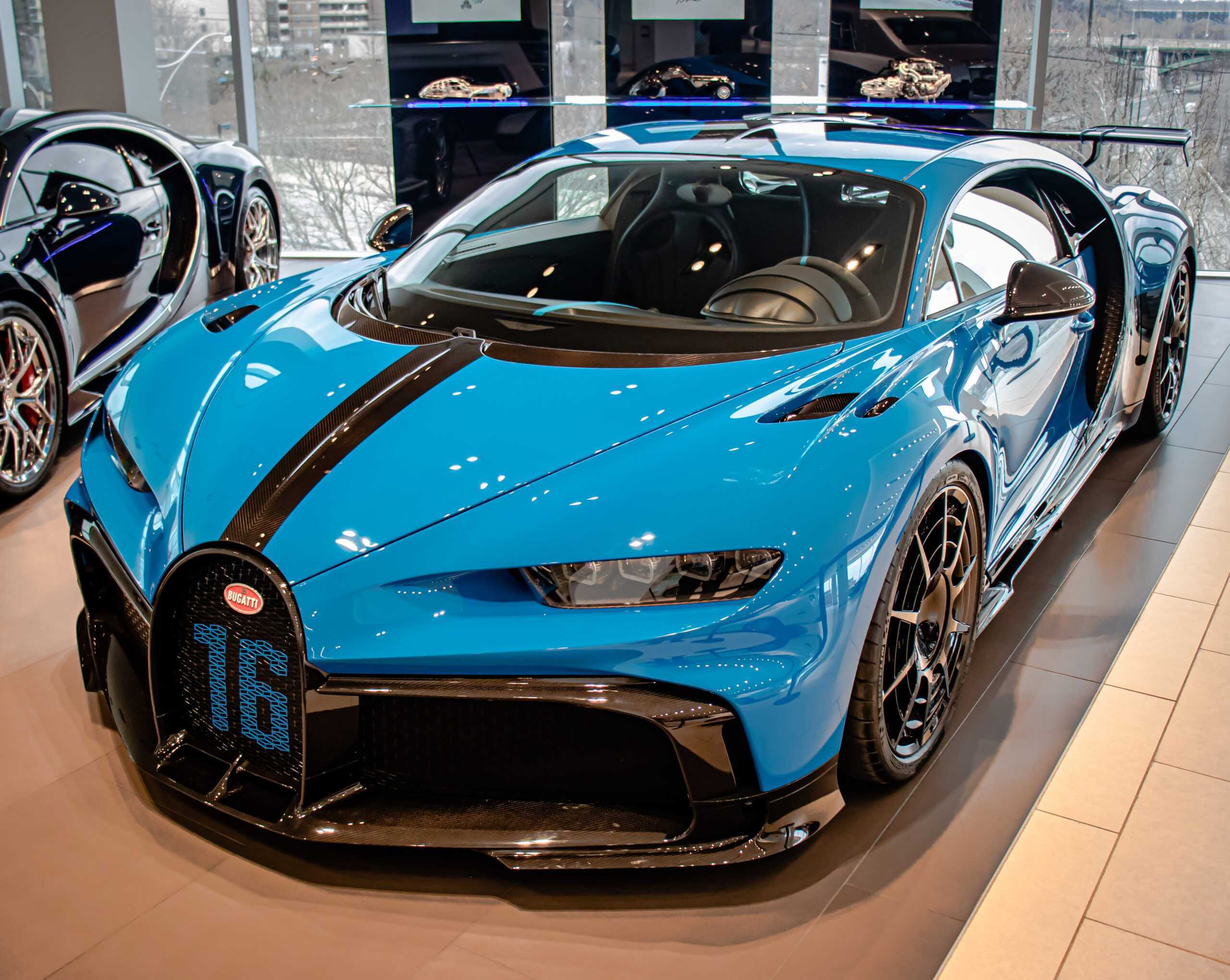 Bugatti chiron super sport 300 фото