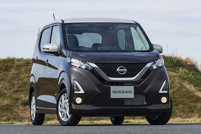 Hyundai staria 2022 – новый минивэн и фургон для россии, комплектации и цены, отзывы владельцев