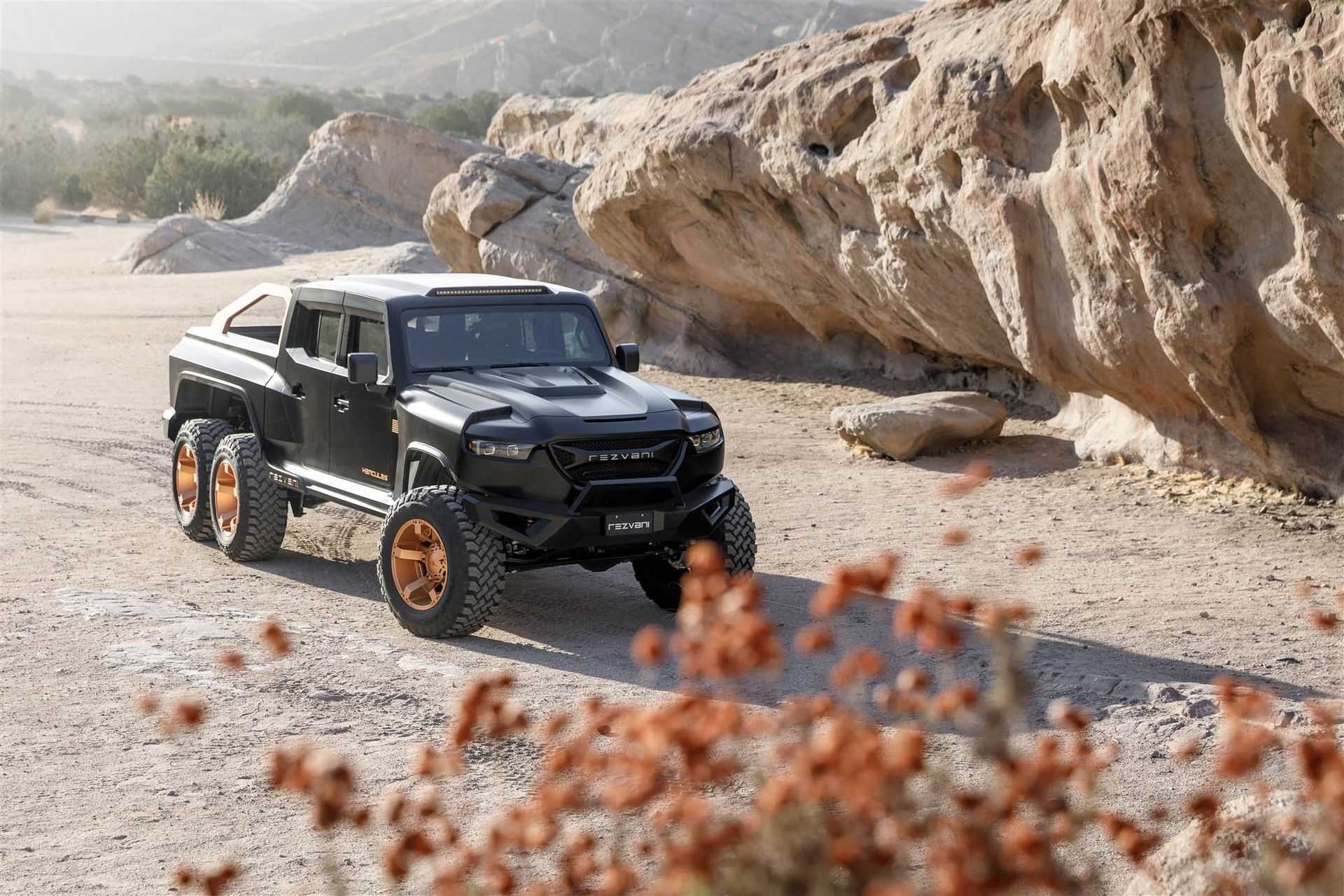 Rezvani Tank 2020