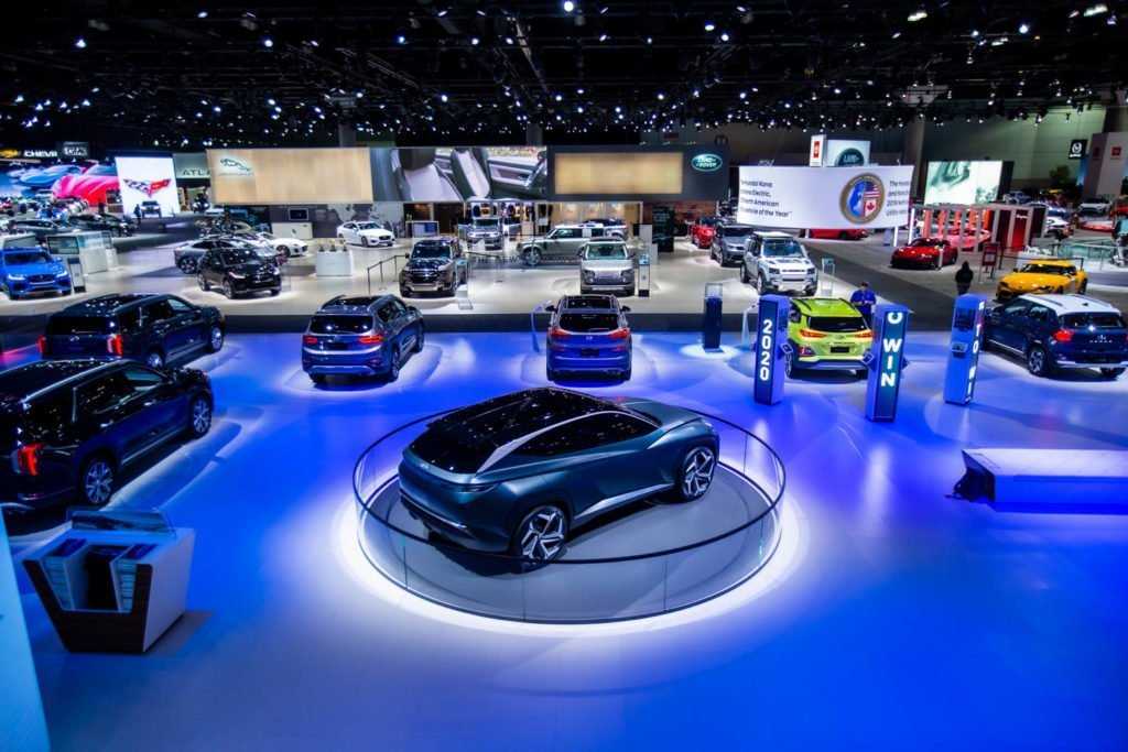 Выставка современных автомобилей картинки