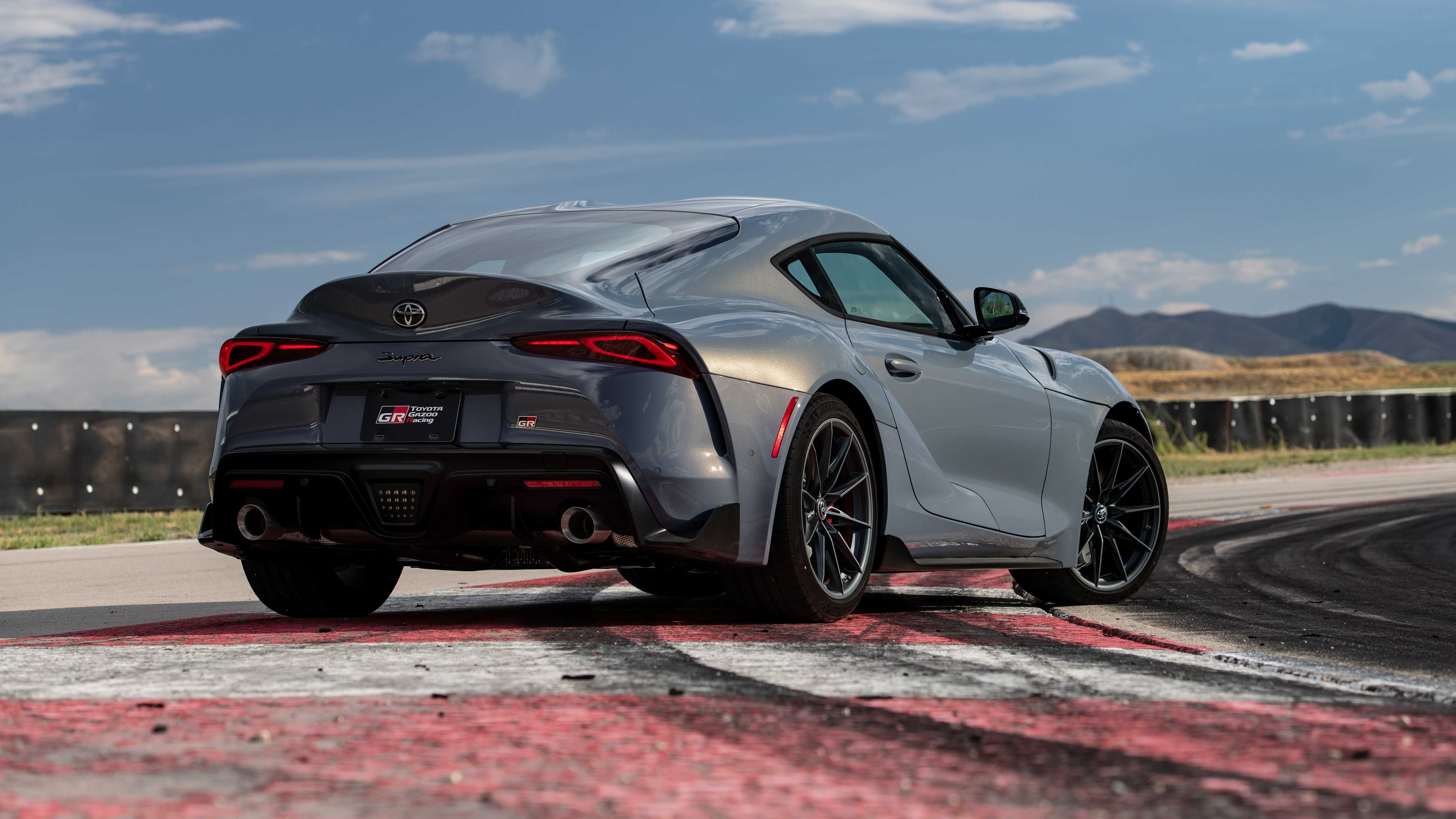 Toyota Supra 3