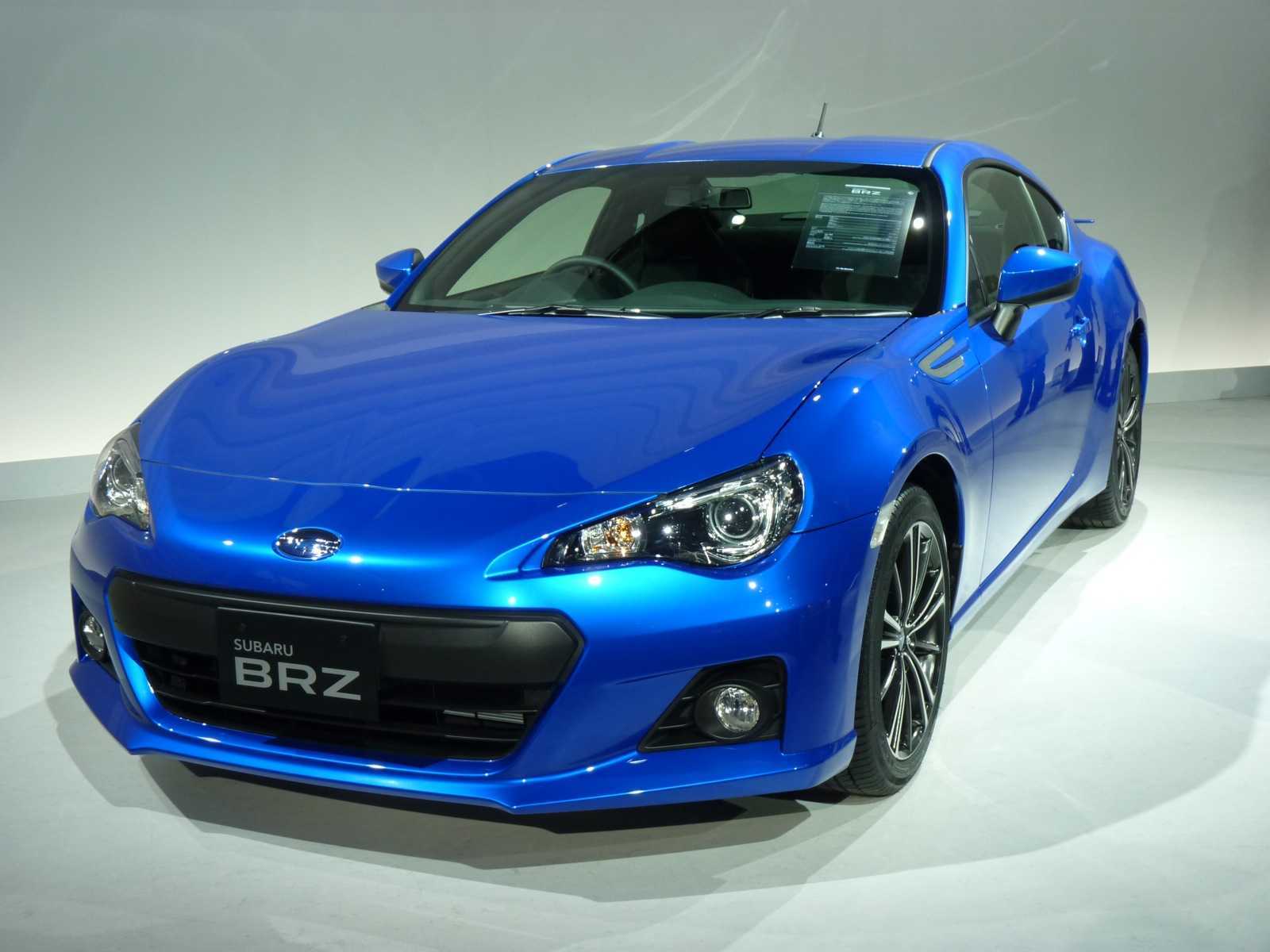 Subaru brz фото