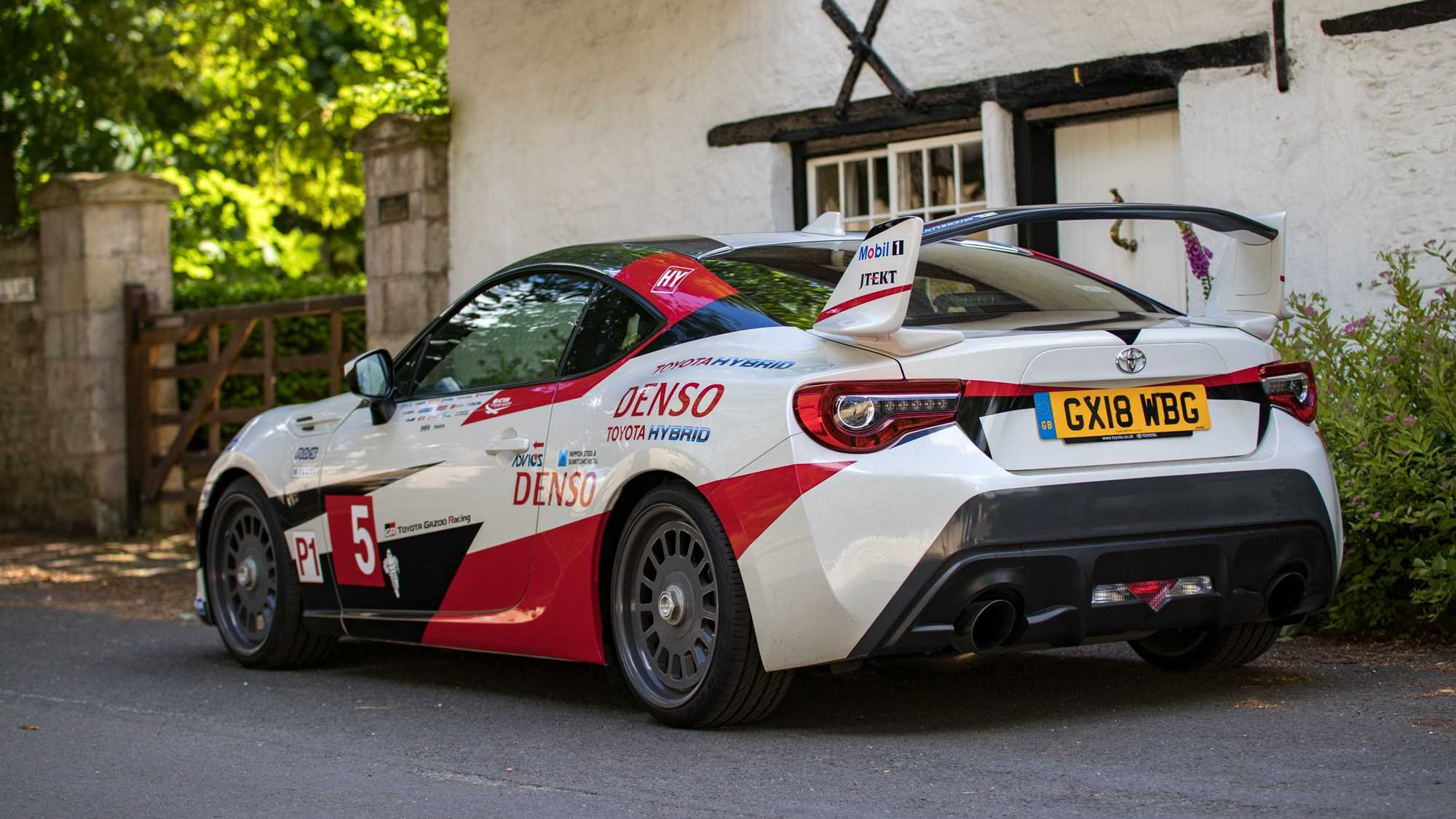 Toyota gt86 Race РІРёРЅРёР»