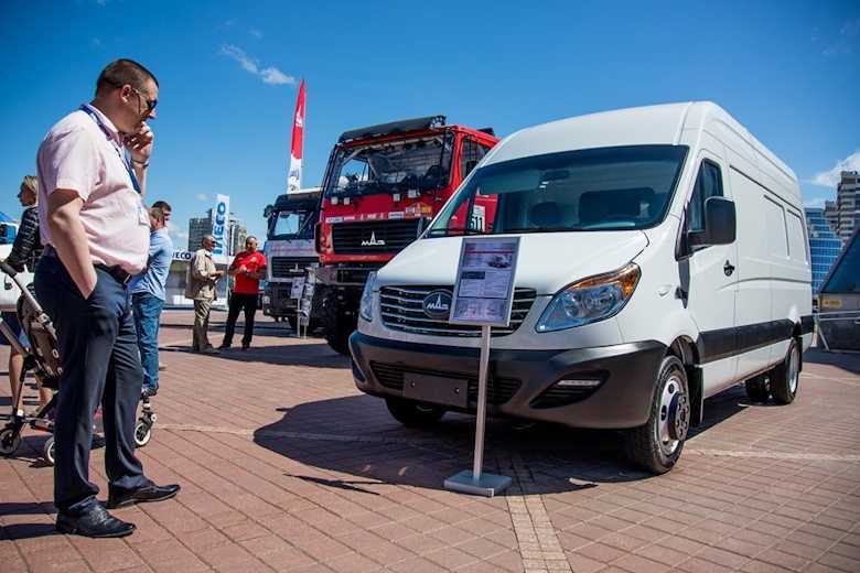 Все модели автомобилей газель: пассажирские и грузовые