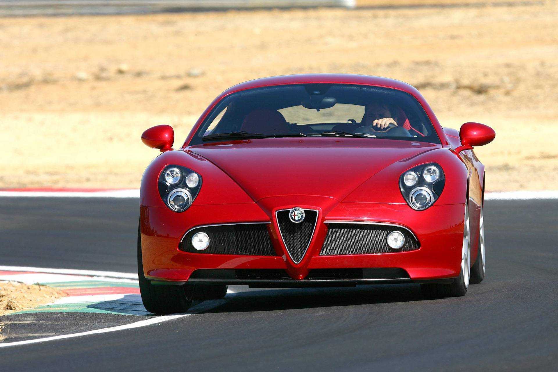 Alfa Romeo 8c