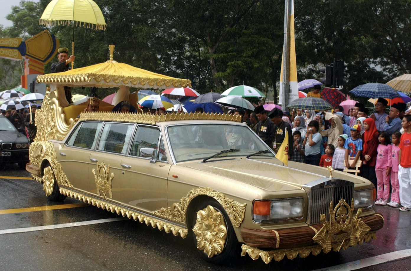 Р›РёРјСѓР·РёРЅ Rolls Royce Silver