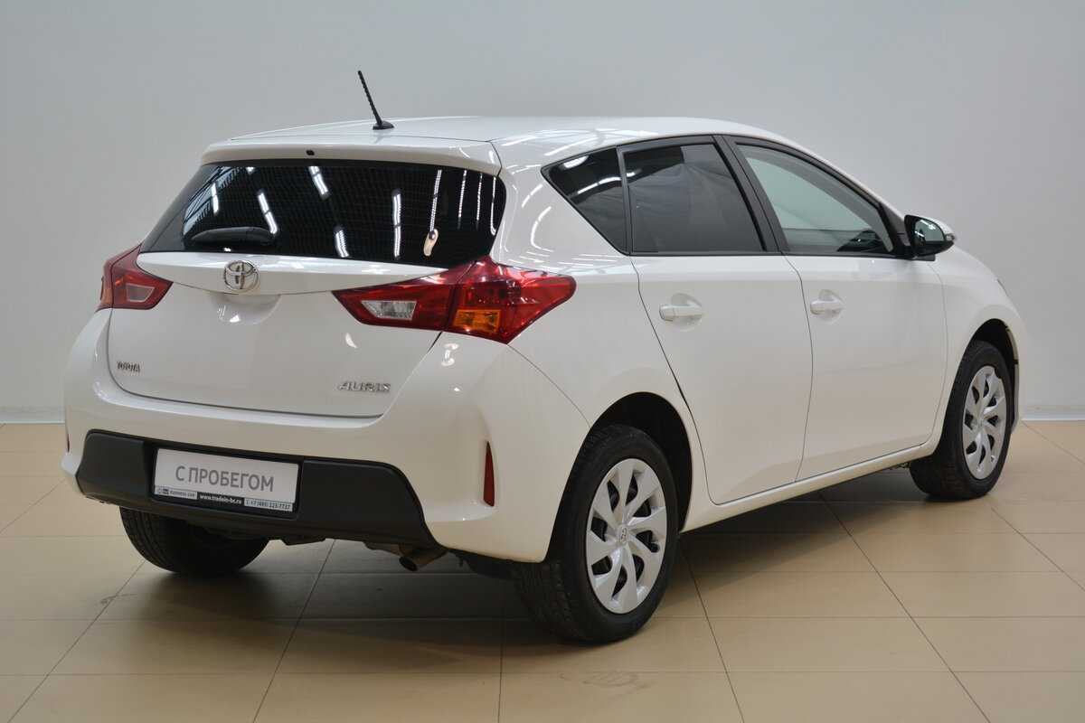 Toyota auris i рестайлинг 2010 – 2012 хэтчбек 5 дв.: кузов, класс, тип и объём двигателя, коробка передач, разгон, фото - carsweek.ru