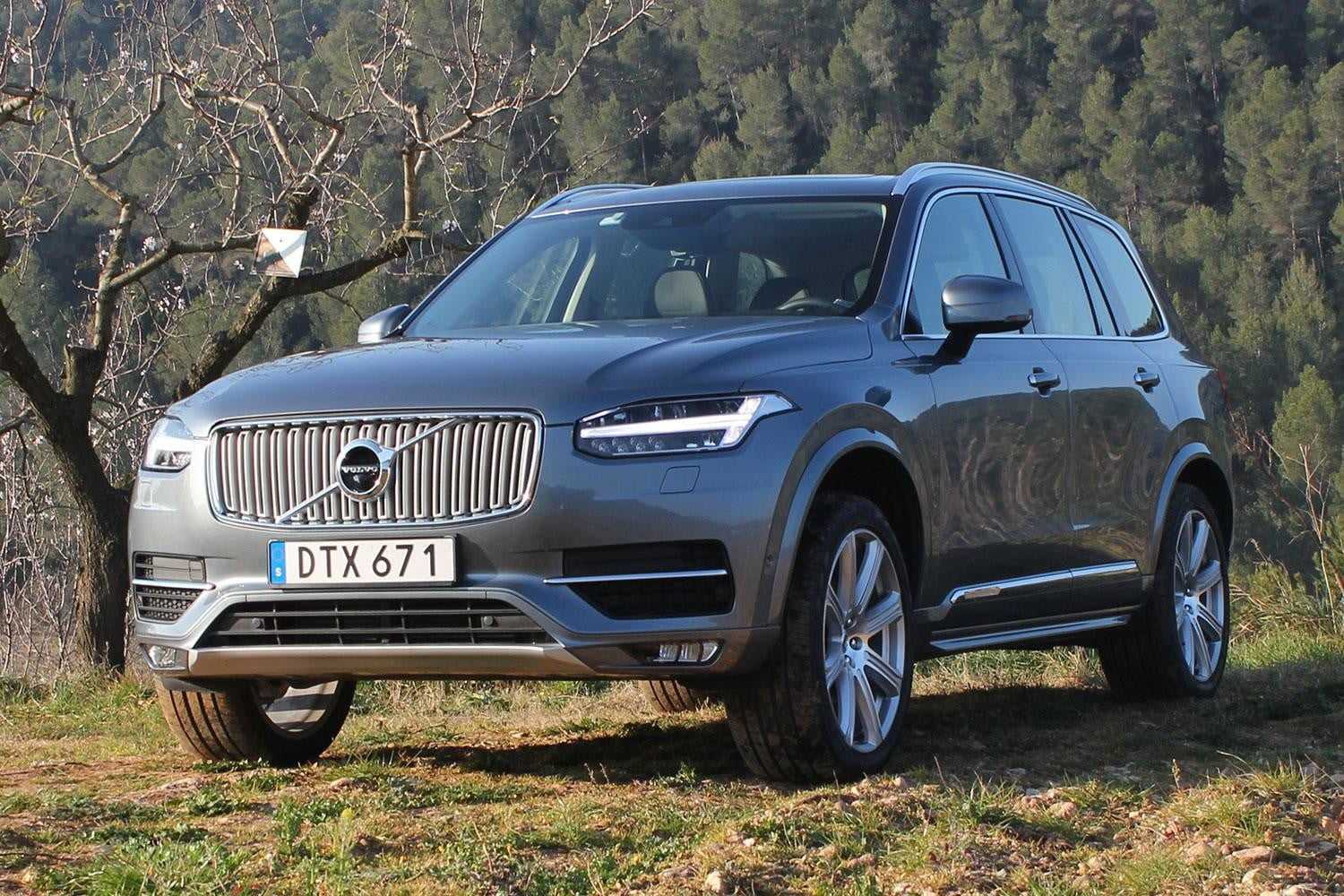 Технические характеристики Volvo XC90 2014  Цены, описание и фото моделей и комплектаций автомобилей